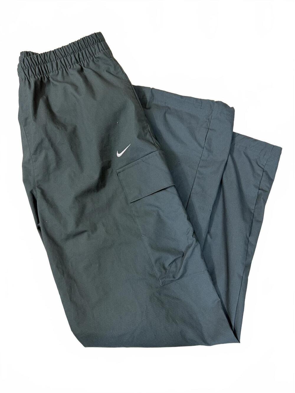Nike Women's Cargo Pants Medium Black